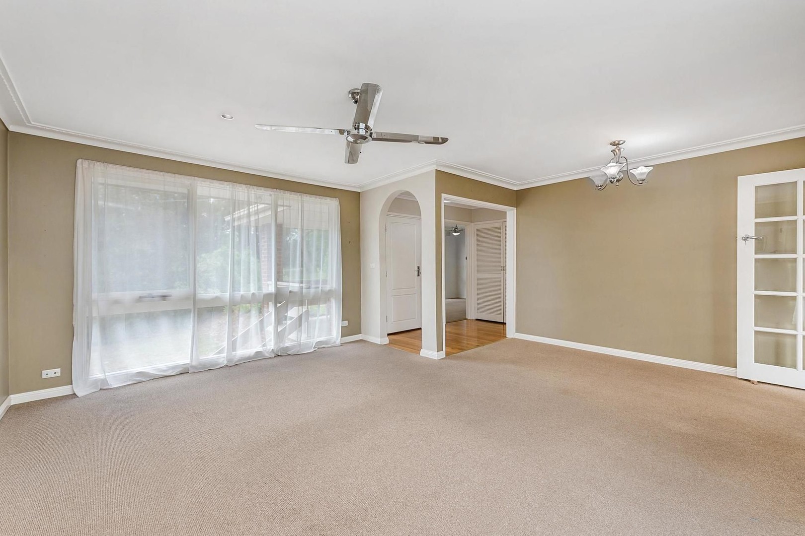 196 Cambridge Road, Kilsyth, VIC 3137, Kilsyth - Thumbnail 8