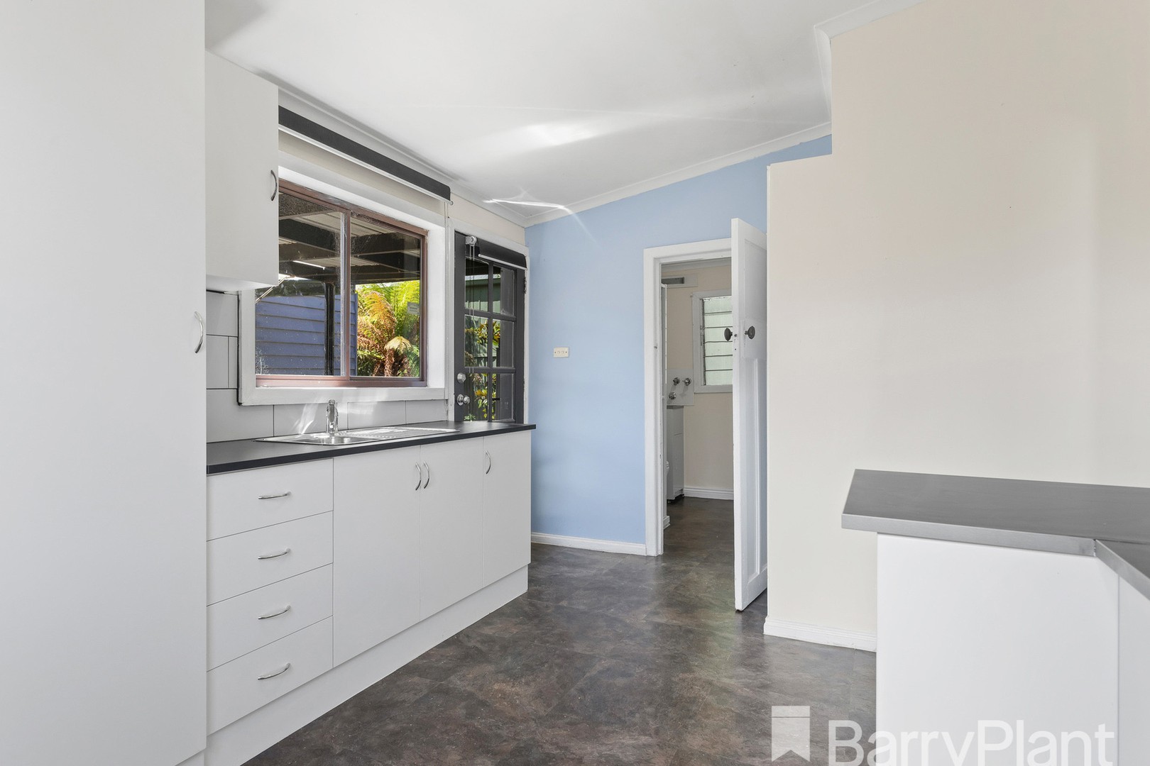 197 Humffray Street North, Ballarat East, VIC 3350 - Thumbnail 2 - 21/12/2021