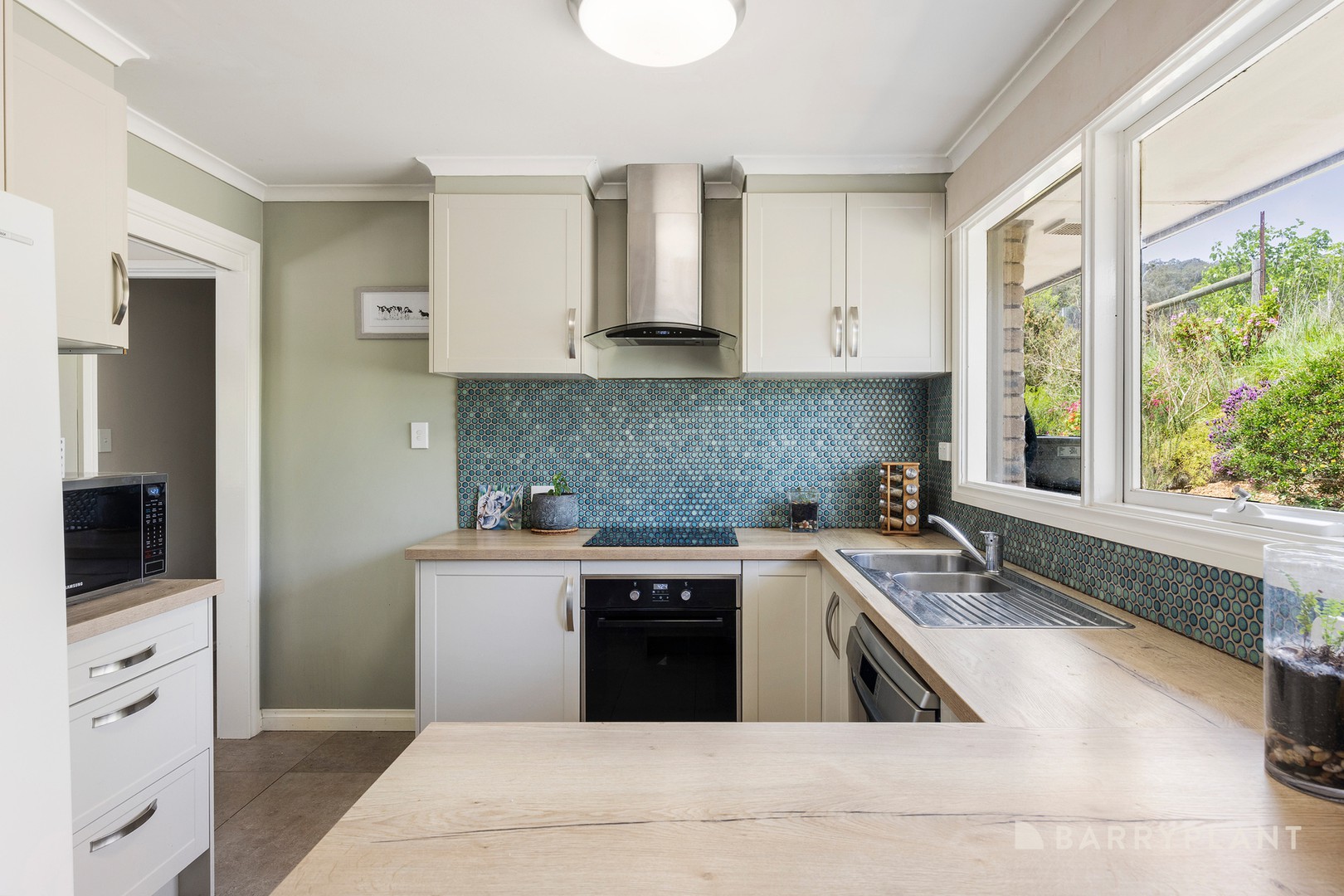 1980 Heidelberg Kinglake RoadSt Andrews, VIC 3761, St Andrews - Thumbnail 2