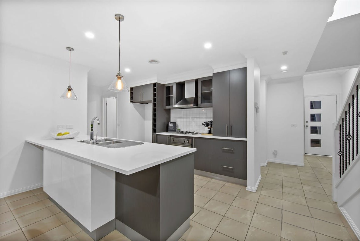 199 Cairnlea Drive, Cairnlea, VIC 3023, Cairnlea - Thumbnail 4