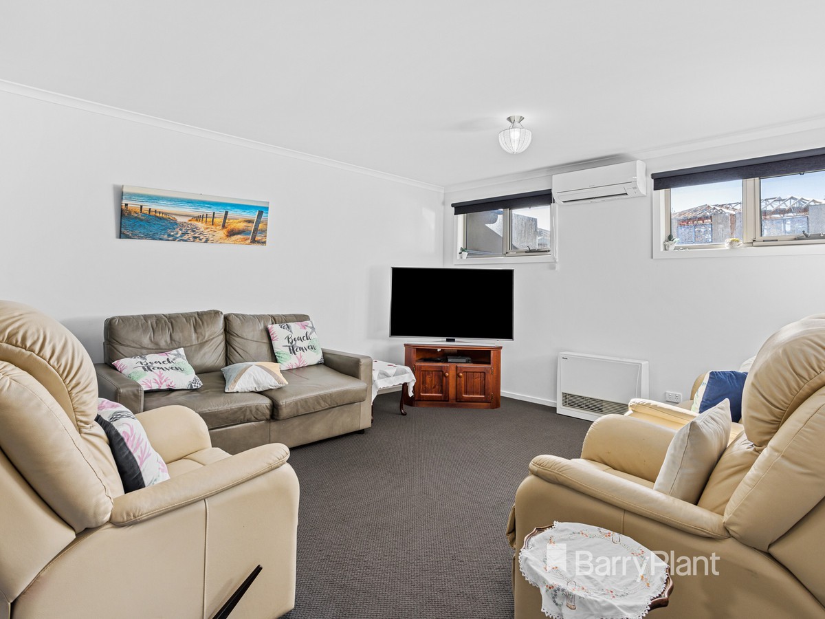 19A Lawson Crescent, Rosebud, VIC 3939, Rosebud - Thumbnail 2
