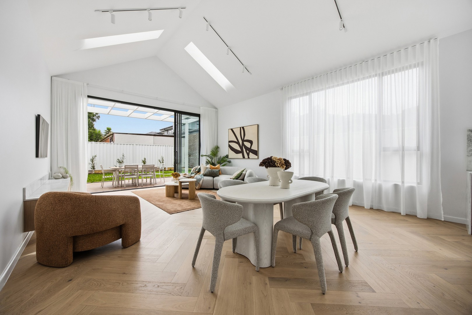 19B Sutherland Street, Hadfield, VIC 3046 - Thumbnail 2 - 21/01/2026