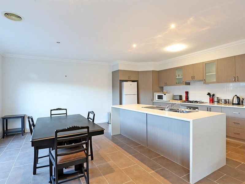 1A Alkoomi Avenue, Hamlyn Heights, VIC 3215 - Thumbnail 2 - 20/09/2023