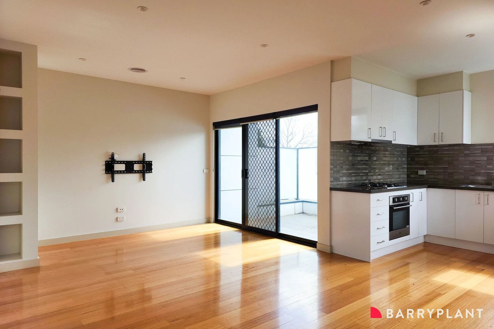 1A Clarence Street, Preston, VIC 3072 - Thumbnail 1 - 27/03/2026