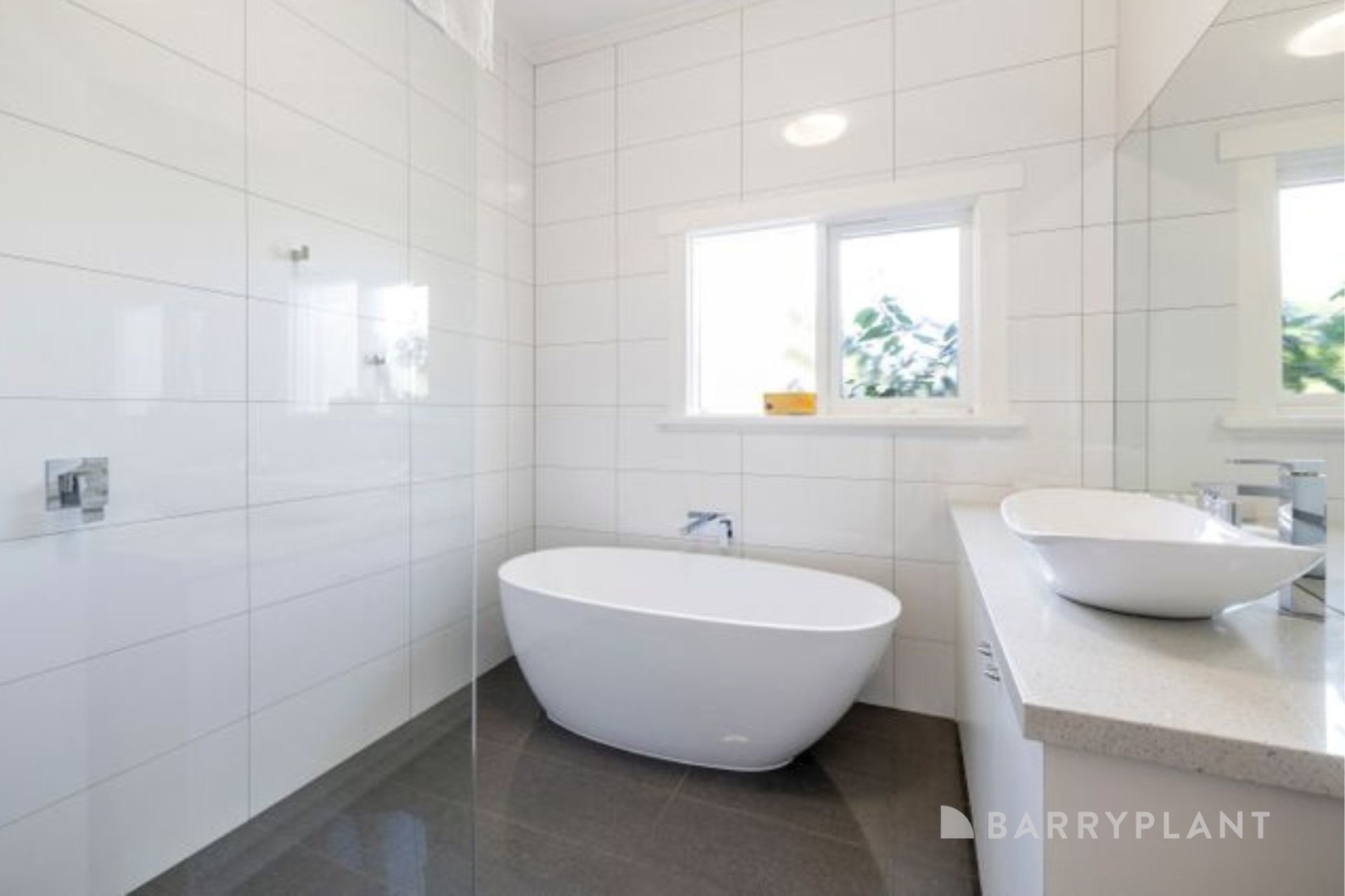 1A Devon Street, Lake Wendouree, VIC 3350, Lake Wendouree - Thumbnail 8