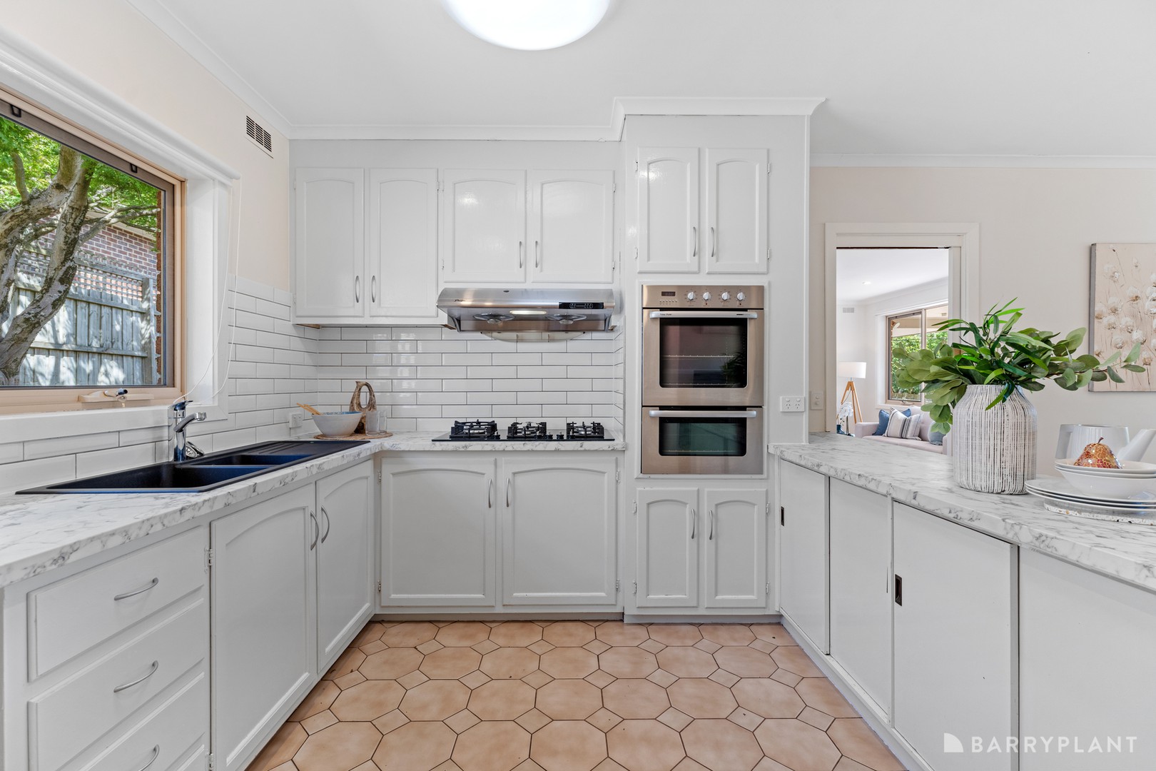 1A Fairview Avenue, Ringwood East, VIC 3135 - Thumbnail 2 - 12/02/2025