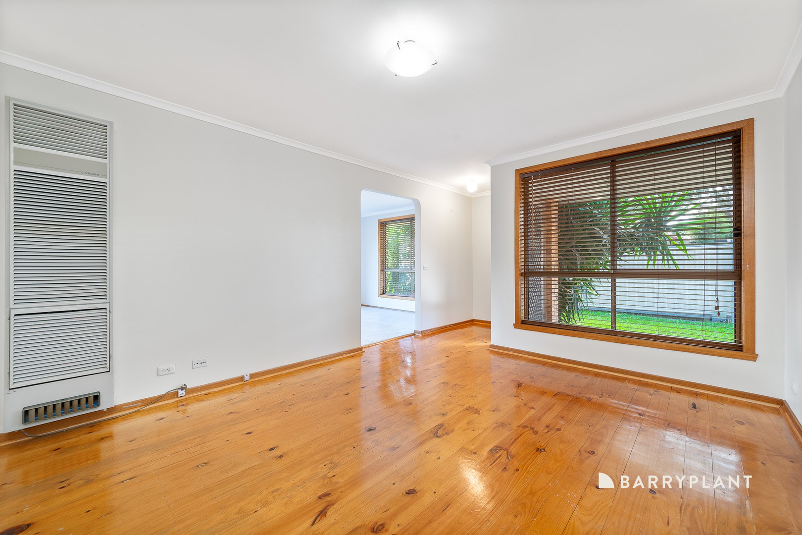 1A Gaze Court, Mill Park, VIC 3082 - Thumbnail 2 - 28/03/2025