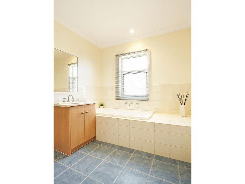 1A Grassland Avenue, Coburg, VIC 3058, Coburg - Thumbnail 5