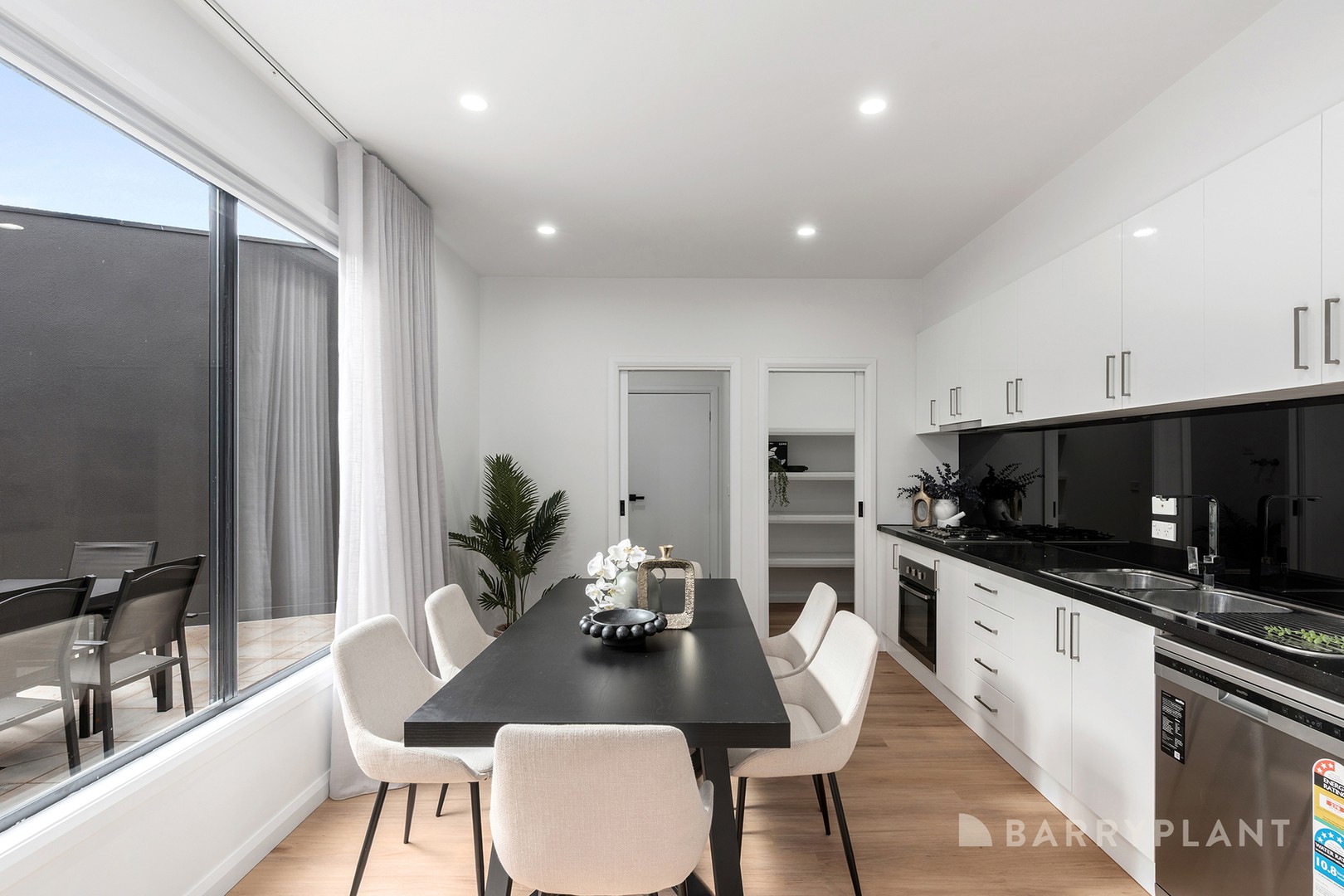 1A Macartney Street, Reservoir, VIC 3073, Reservoir - Thumbnail 4