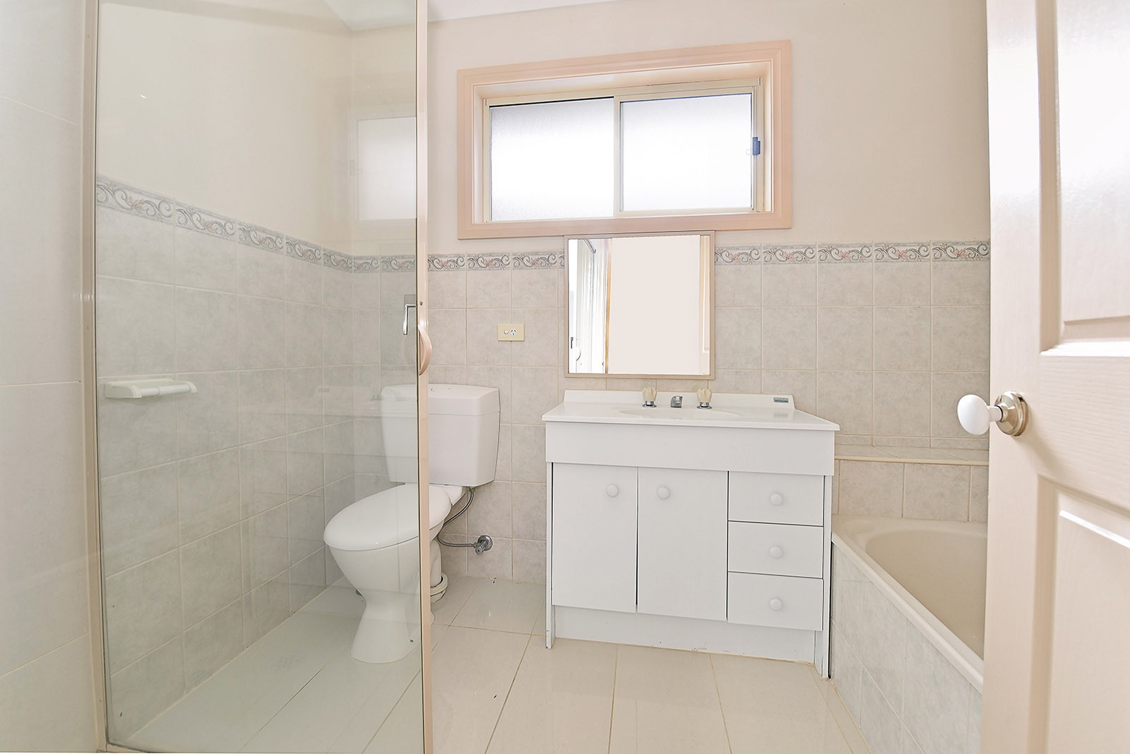 1A Mashoobra Street, Coburg North, VIC 3058, Coburg North - Thumbnail 5