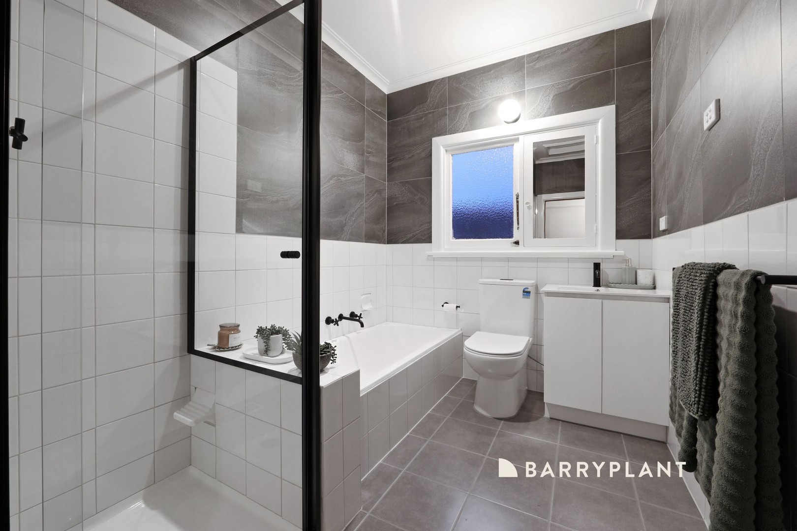 1A Mercer Street, Oakleigh East, VIC 3166 - Thumbnail 2 - 19/11/2024