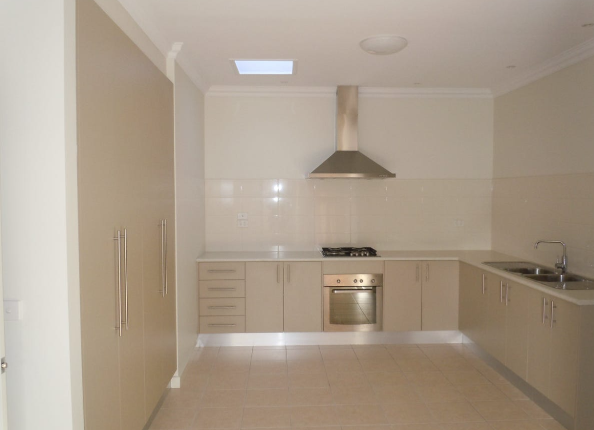 1A Robb Street, Preston, VIC 3072 - Thumbnail 1 - 11/11/2025