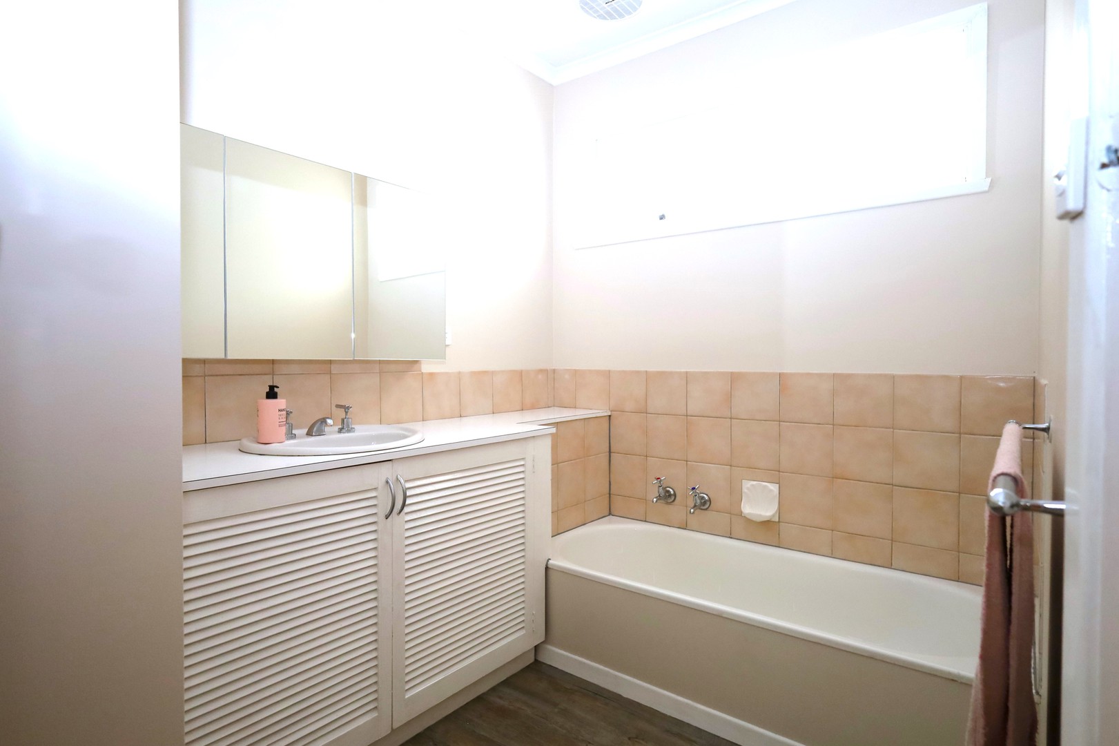 1a Robertson  Street, Thomson, VIC 3219, Thomson - Thumbnail 4