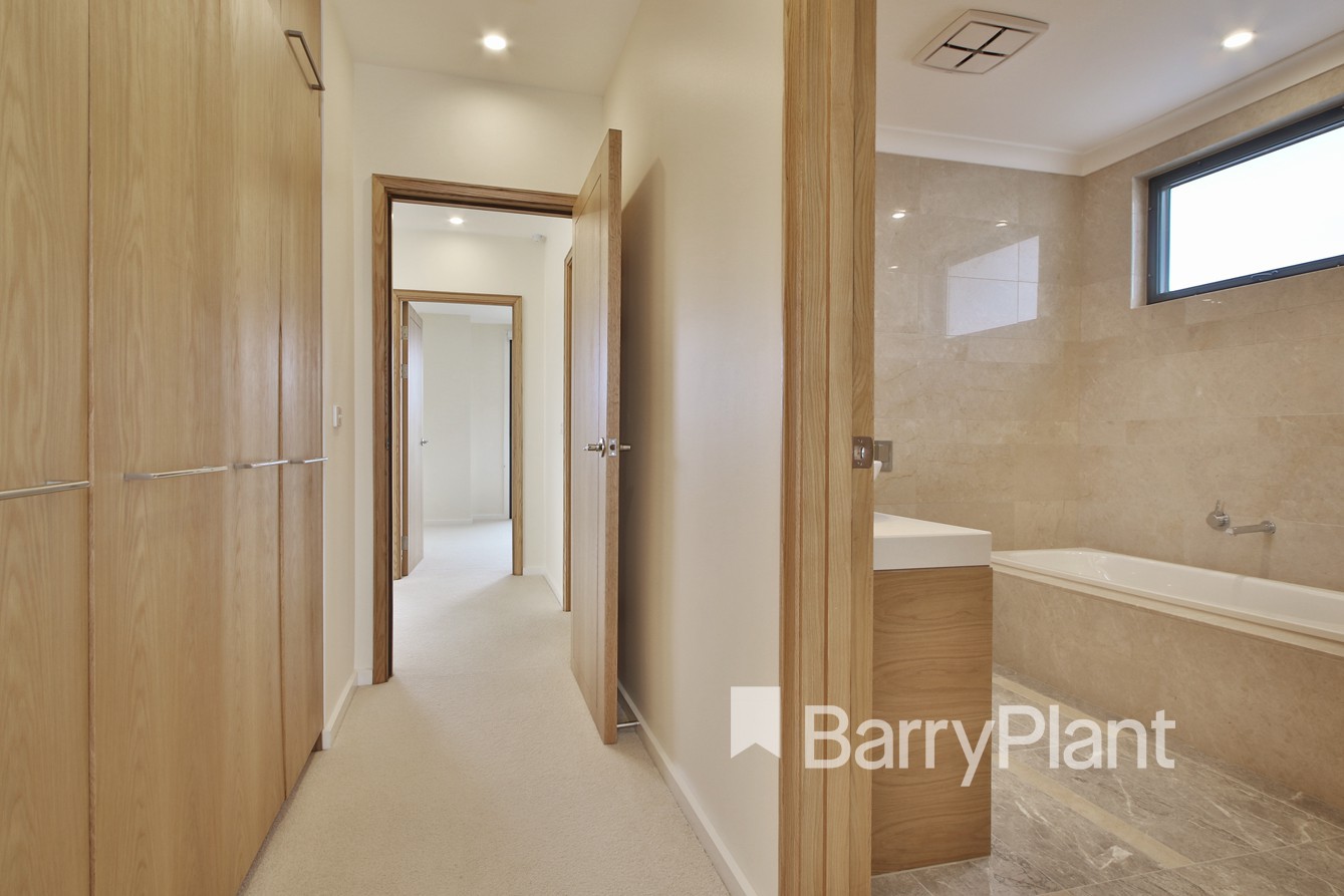 1A Roden Court, Doncaster East, VIC 3109, Doncaster East - Thumbnail 5