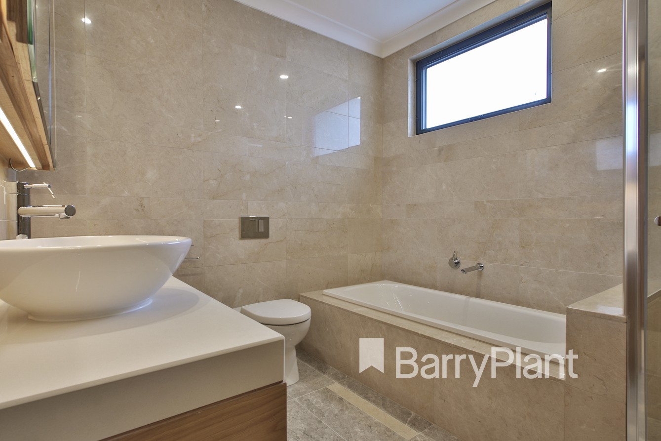 1A Roden Court, Doncaster East, VIC 3109, Doncaster East - Thumbnail 6