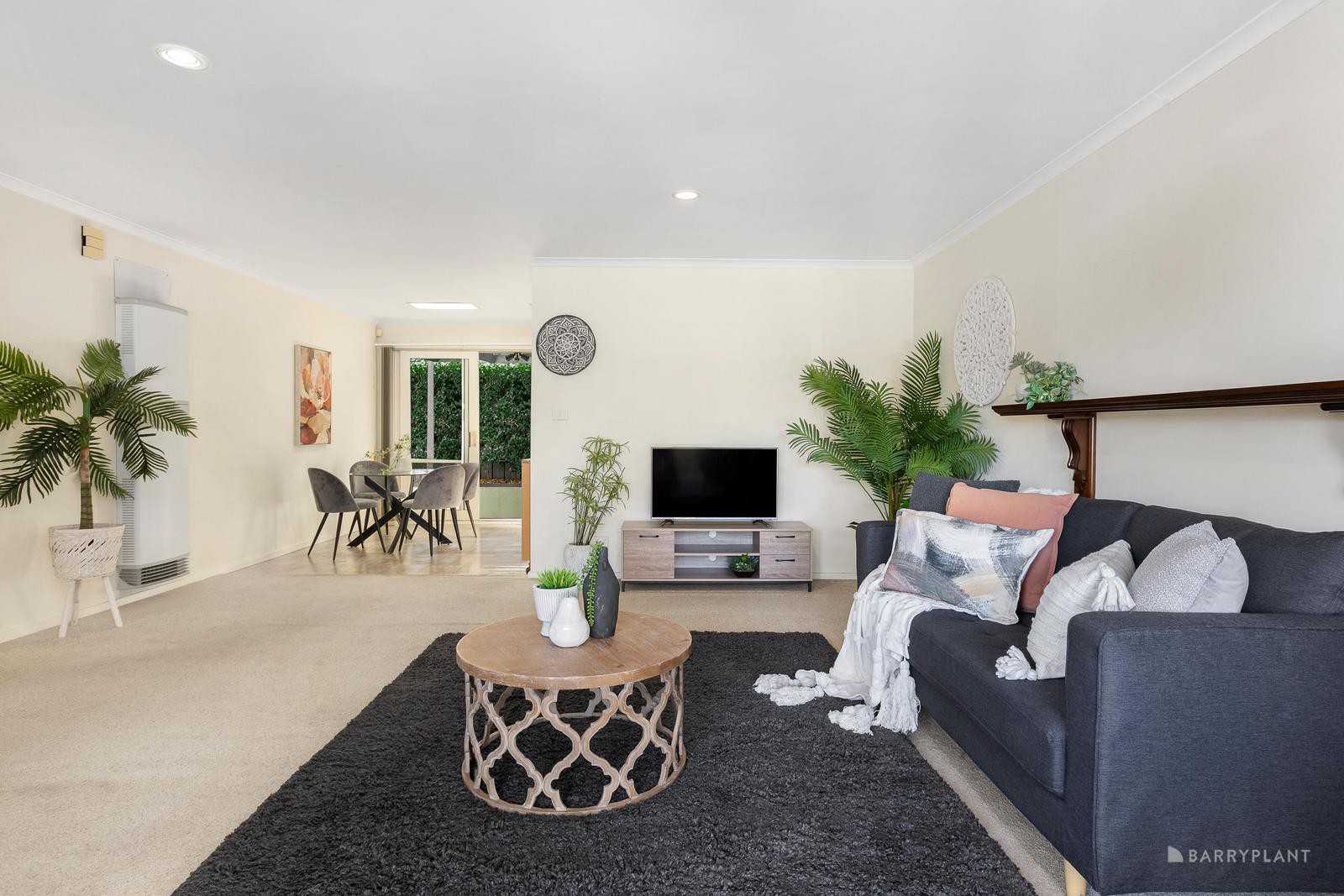 1A Ross Street, Doncaster, VIC 3108 - Thumbnail 2 - 06/06/2025