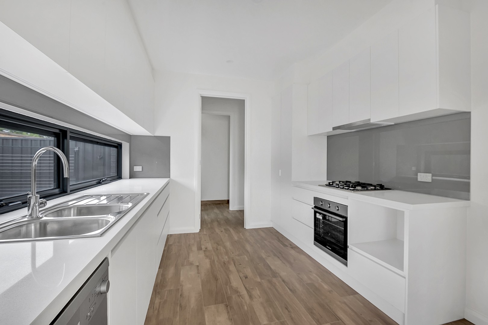 1B/77 Alexander Avenue, Thomastown, VIC 3074, Thomastown - Thumbnail 2