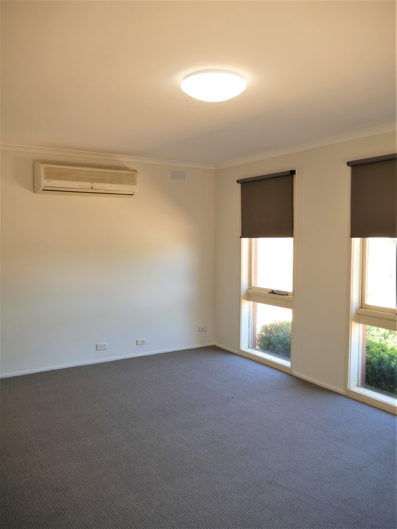 1b Blackwood Drive, Melton South, VIC 3338, Melton South - Thumbnail 7