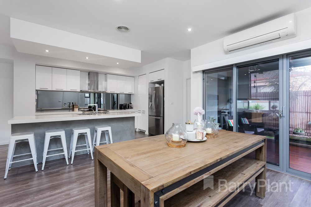 1B Gibralter GardensPoint Cook, VIC 3030, Point Cook - Thumbnail 5