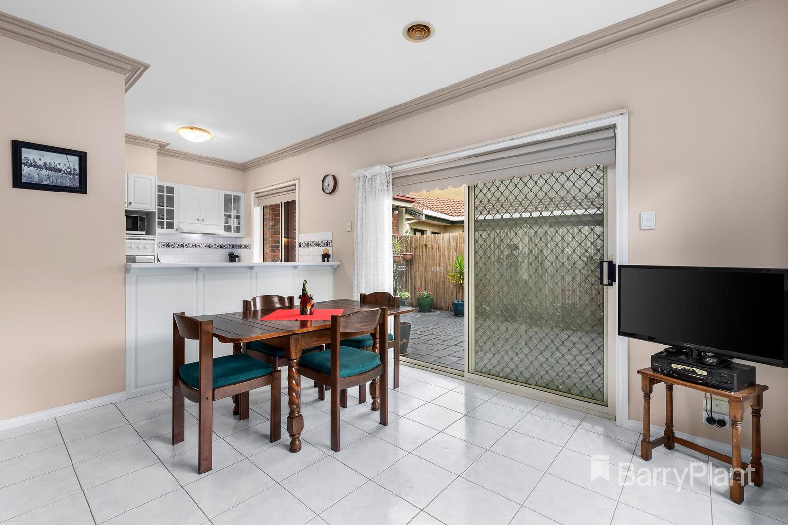 1B Hardiman Court, Mill Park, VIC 3082, Mill Park - Thumbnail 4
