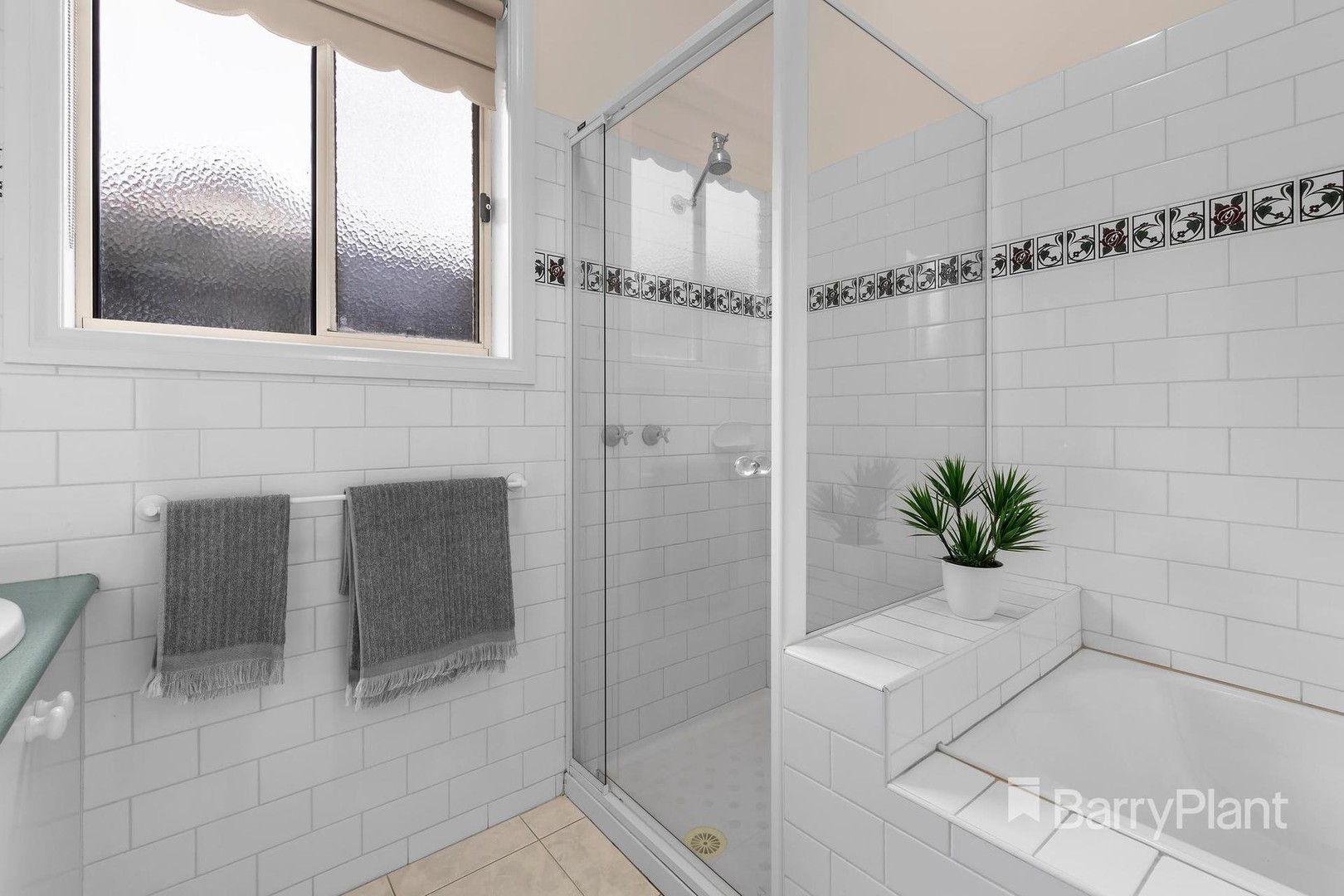 1B Hardiman Court, Mill Park, VIC 3082, Mill Park - Thumbnail 6