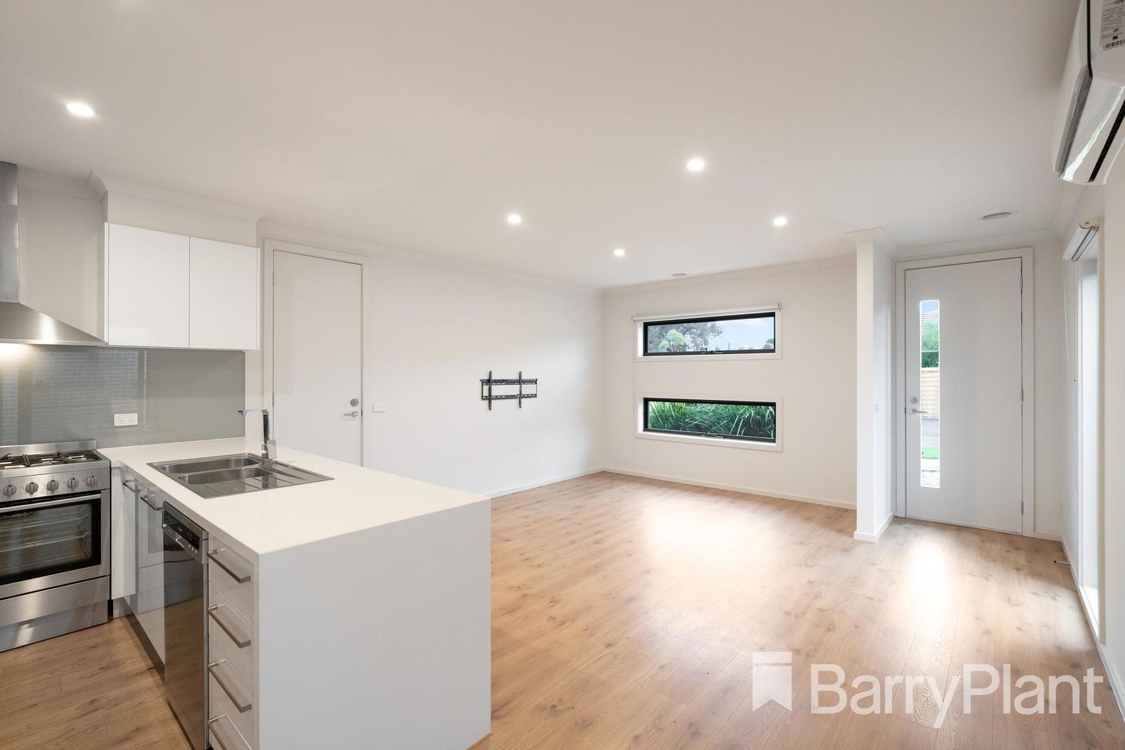 1B Mack CourtBelmont, VIC 3216  - Leased, Belmont - Thumbnail 2