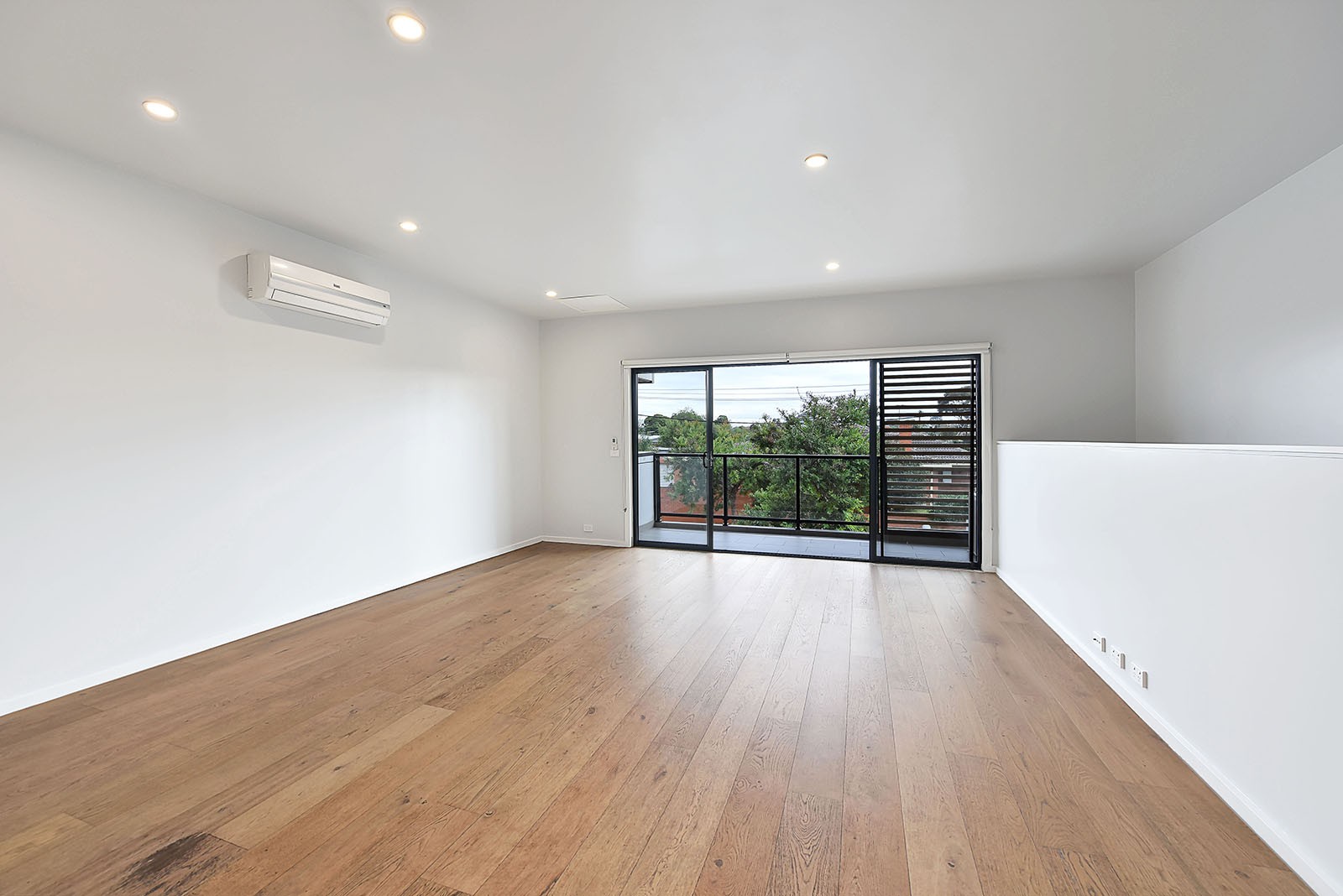 1B Westminster Dr, Avondale Heights, VIC 3034 - Thumbnail 2 - 01/06/2026