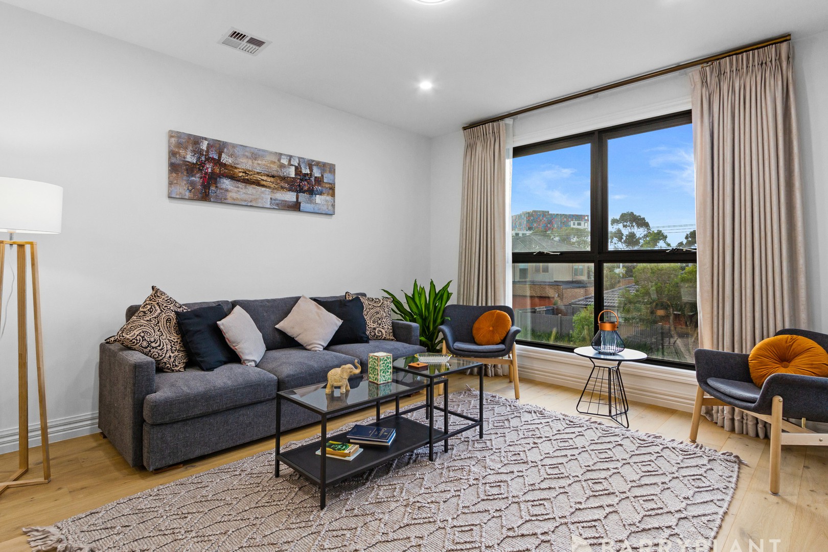 1B White Road, Wantirna South, VIC 3152, Wantirna South - Thumbnail 2