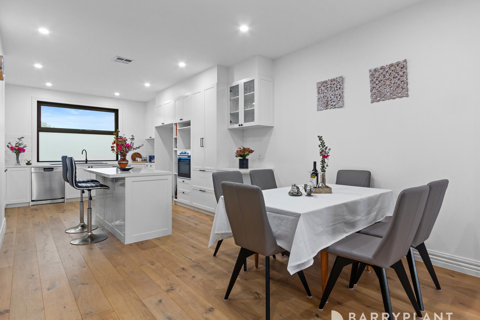 1B White Road, Wantirna South, VIC 3152, Wantirna South - Thumbnail 4