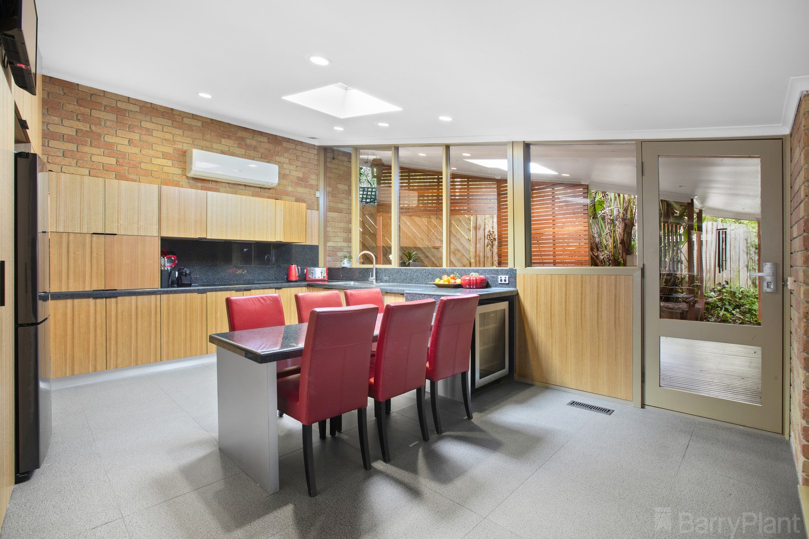 1E Hearthside Court, Ringwood, VIC 3134, Ringwood - Thumbnail 4
