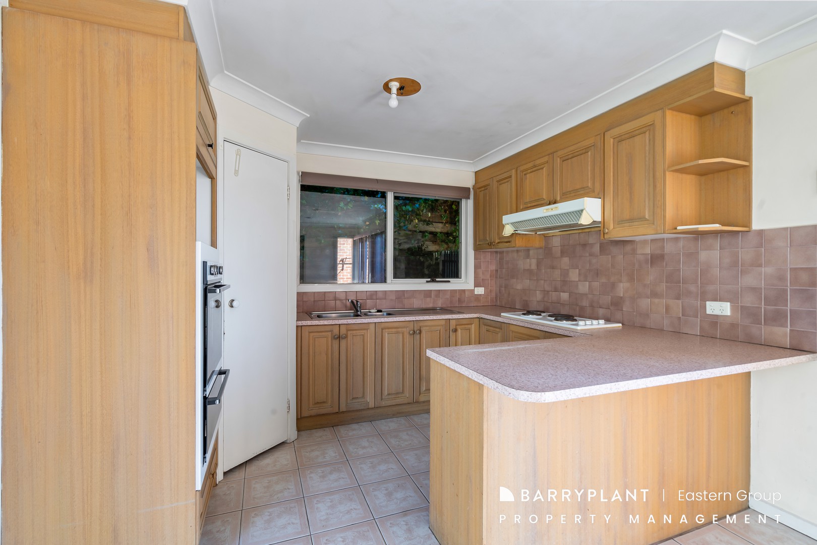 2/1 Baird Street North, Doncaster, VIC 3108, Doncaster - Thumbnail 2