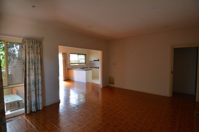 2/1 Bona Street, Ringwood East, VIC 3135 - Thumbnail 2 - 05/05/2025