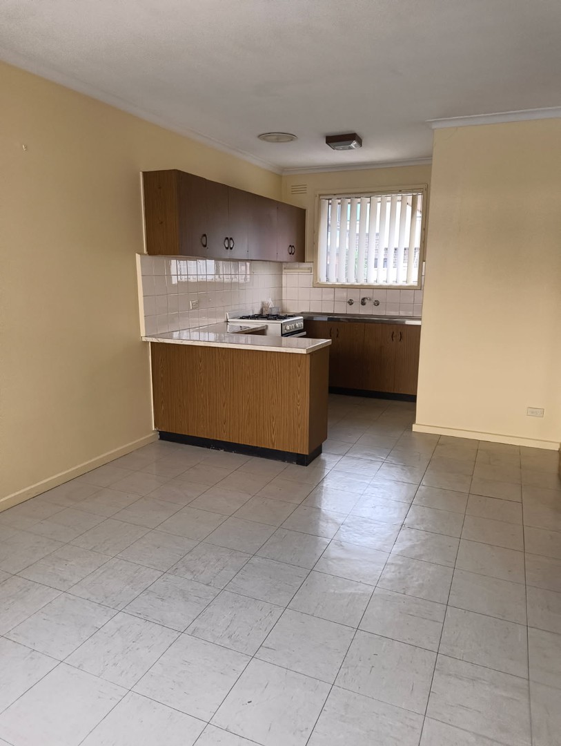 2/1 Cudgewa Pl, Keilor East, VIC 3033 - Thumbnail 2 - 05/03/2026