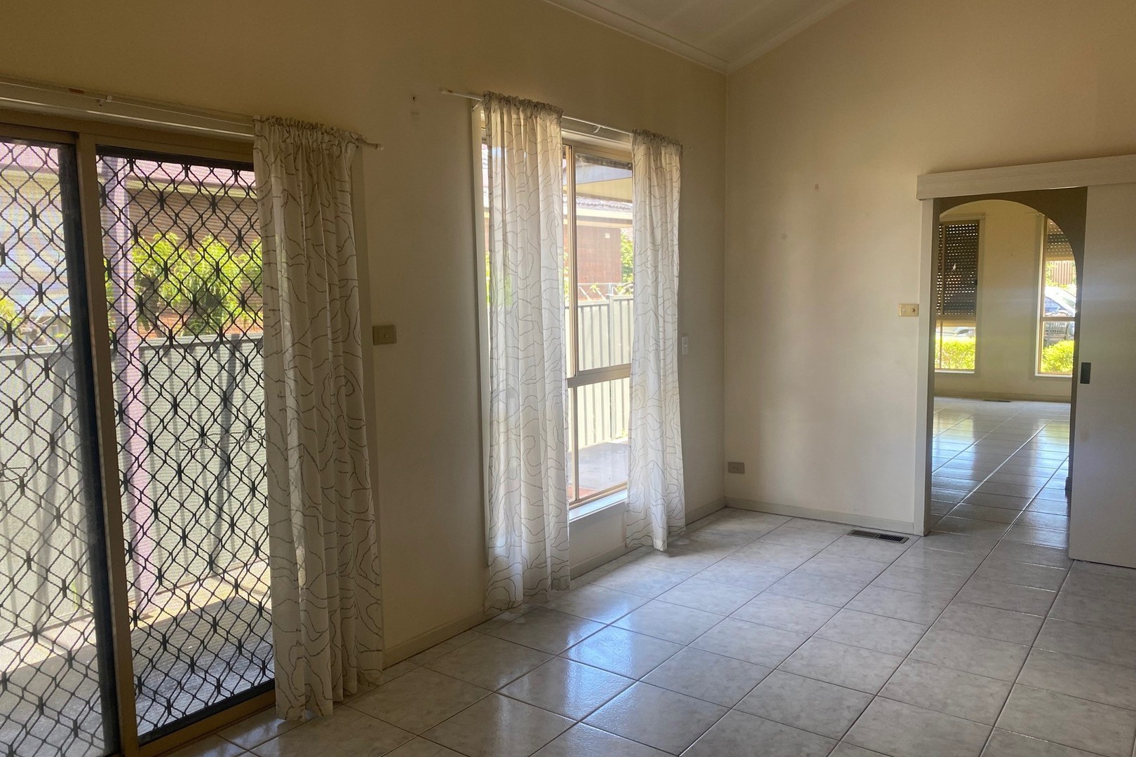 2/1 Gladstone Street, Coburg, VIC 3058 - Thumbnail 1 - 05/11/2021