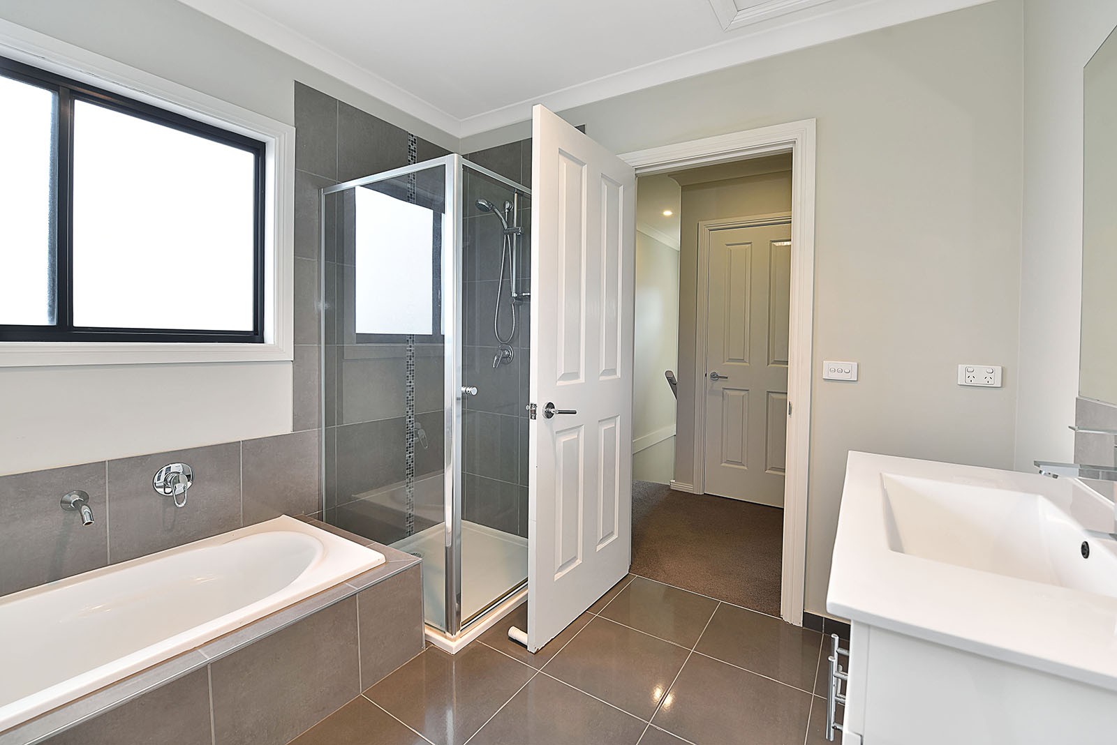2/1 Gordon St, Tullamarine, VIC 3043, Tullamarine - Thumbnail 5