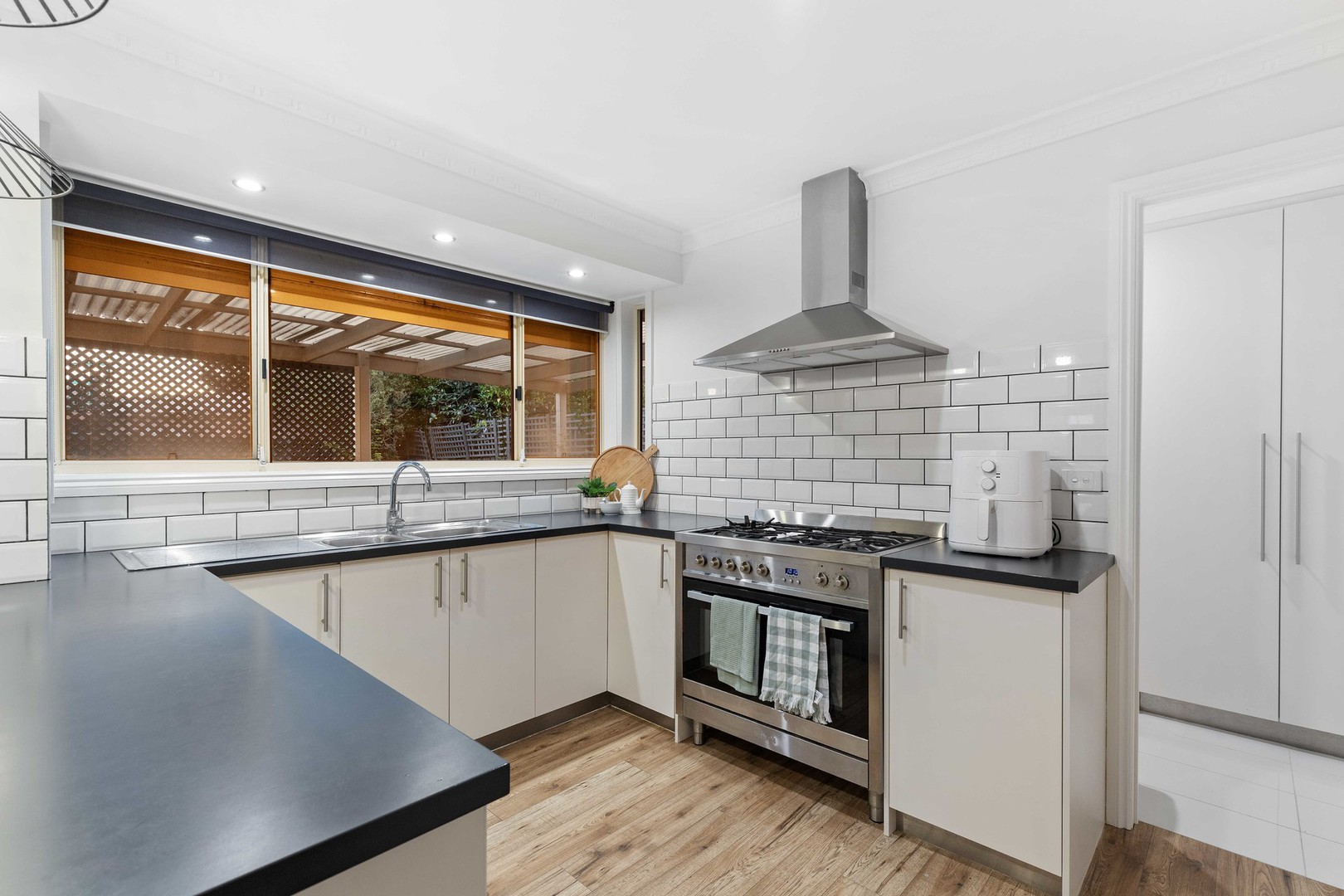 2/1 Gunsynd Court, Keilor Downs, VIC 3038, Keilor Downs - Thumbnail 3