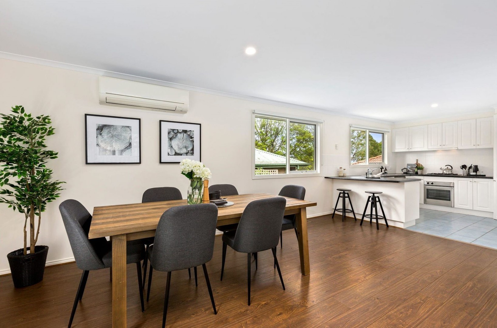 2/1 Irvine Street, Mitcham, VIC 3132, Mitcham - Thumbnail 4