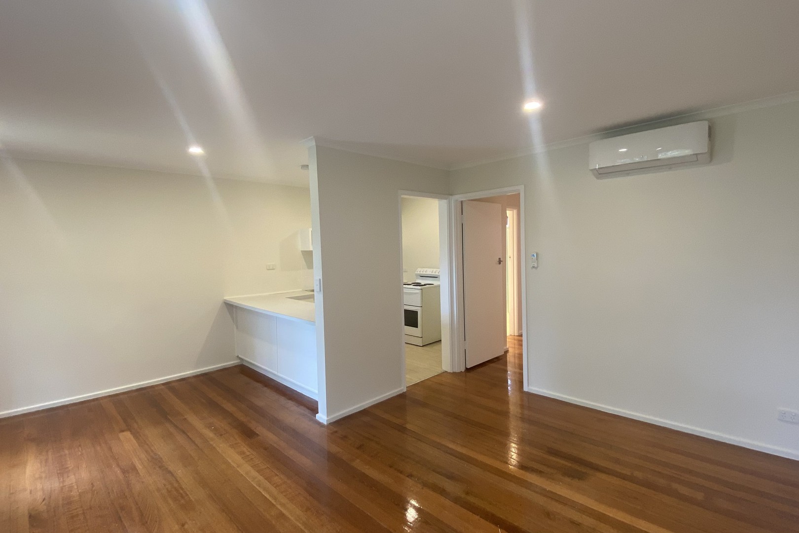 2/1 Mais Street, Reservoir, VIC 3073, Reservoir - Thumbnail 2