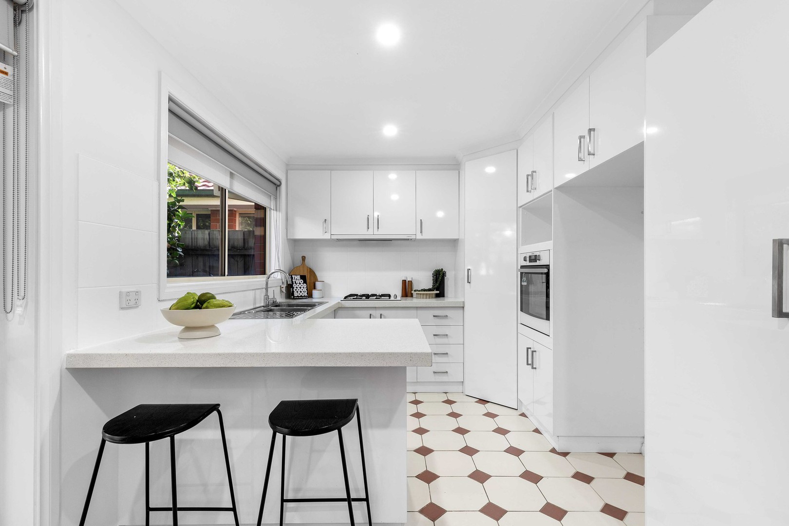 2/1 Mark Drive, Hillside, VIC 3037, Hillside - Thumbnail 4