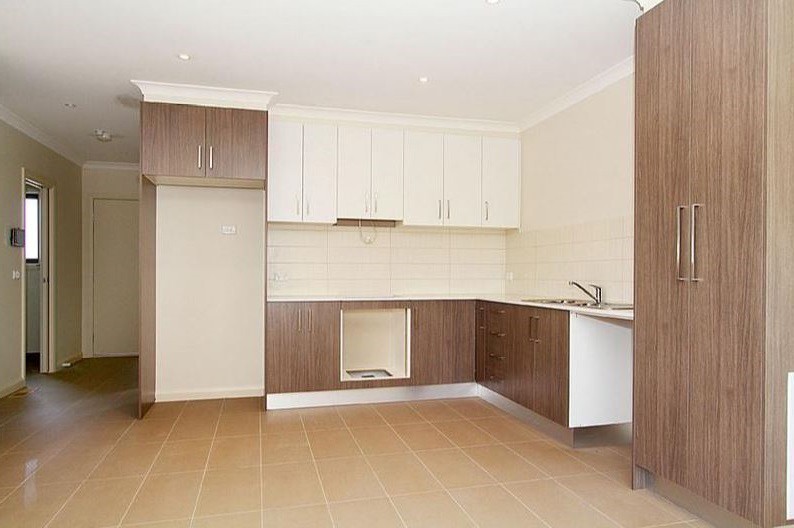 2/1 McCrae Street, Reservoir, VIC 3073, Reservoir - Thumbnail 2