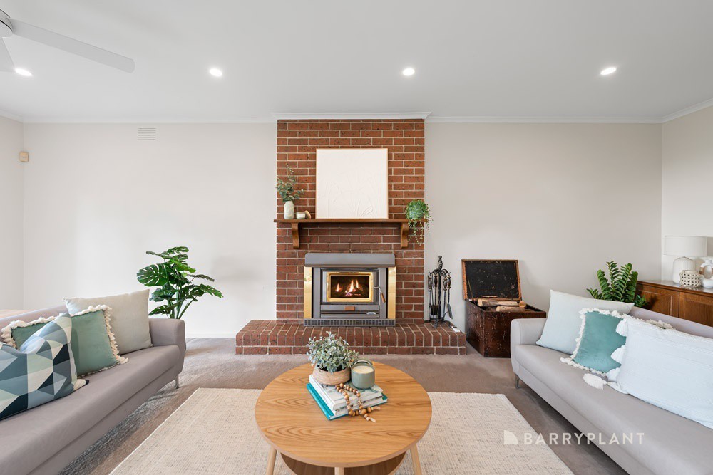 2/1 Mont Albert Road, Ferntree Gully, VIC 3156 - Thumbnail 2 - 13/11/2025