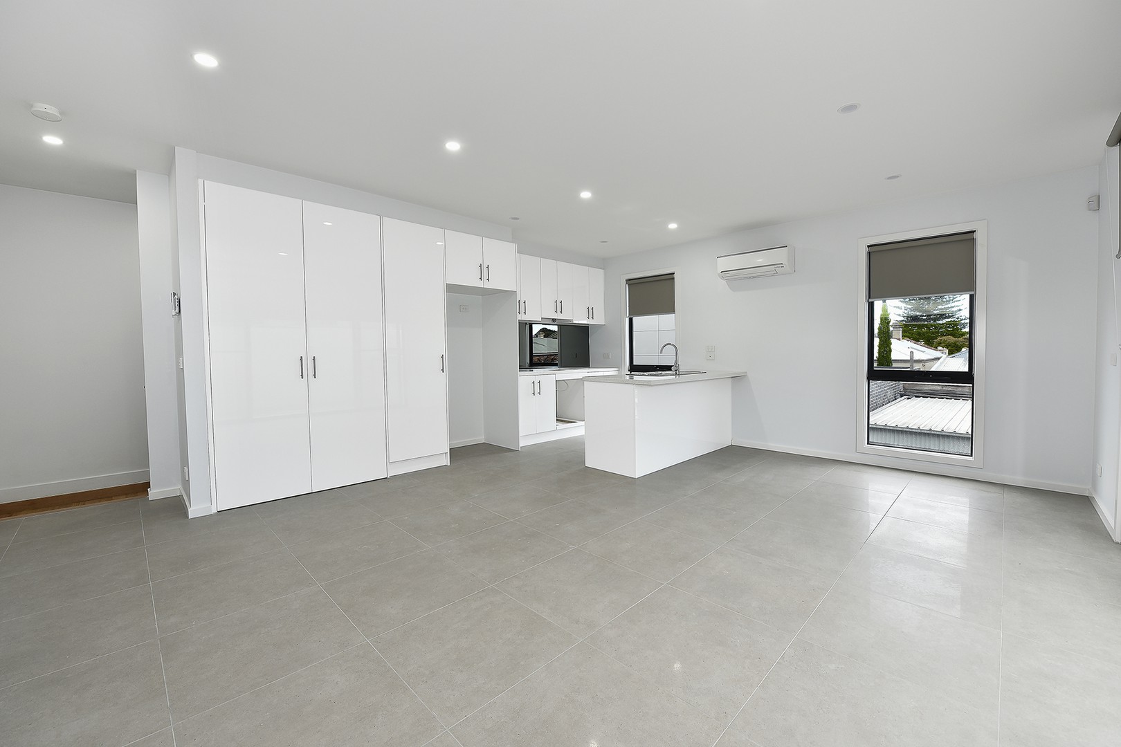 2/1 Park Street, Coburg, VIC 3058, Coburg - Thumbnail 2