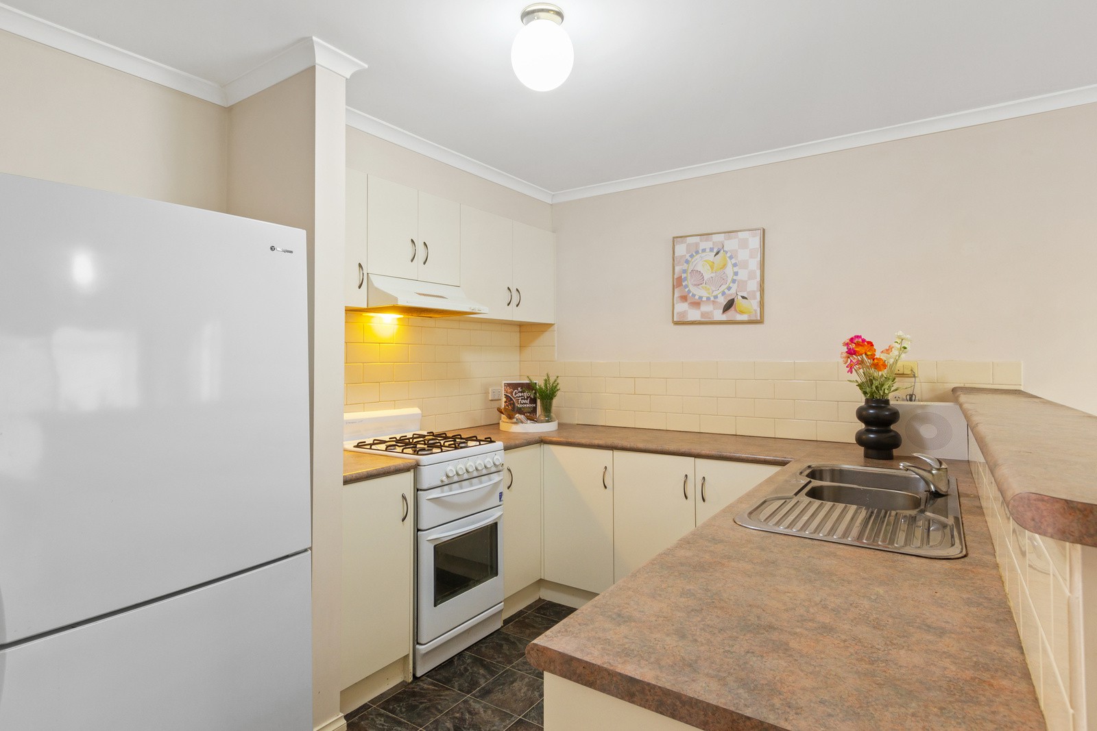 2/1 Pine Crescent, Boronia, VIC 3155, Boronia - Thumbnail 3