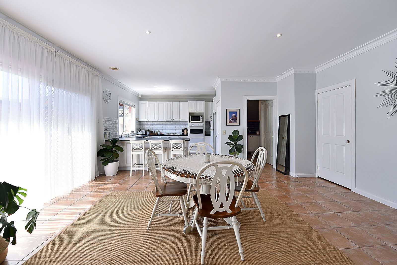 2/1 Salter St, Essendon, VIC 3040 - Thumbnail 2 - 07/03/2025