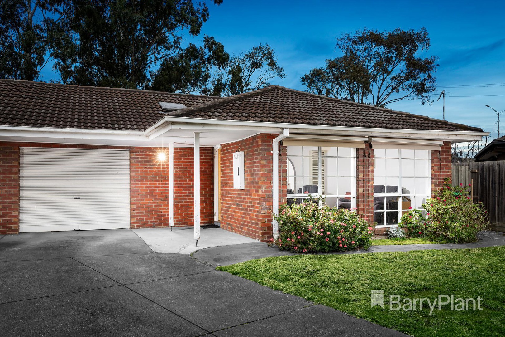 2/1 Sandown Close, Mill Park, VIC 3082, Mill Park - Thumbnail 4
