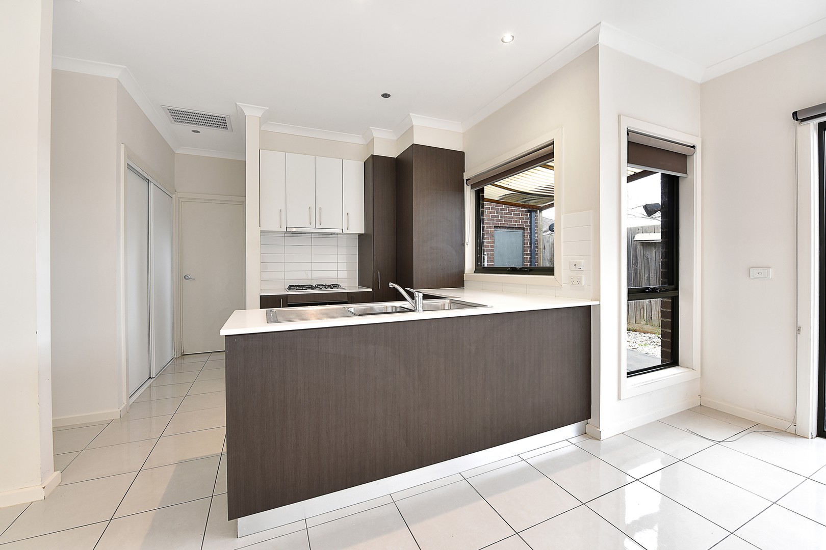 2/1 Titus Court, Reservoir, VIC 3073, Reservoir - Thumbnail 5