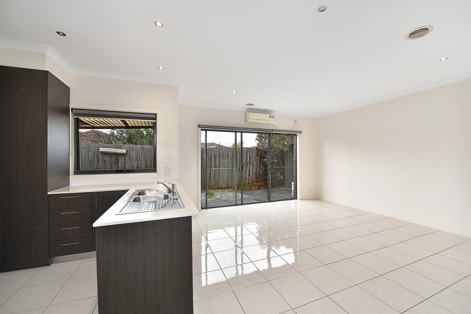 2/1 Titus Court, Reservoir, VIC 3073, Reservoir - Thumbnail 8