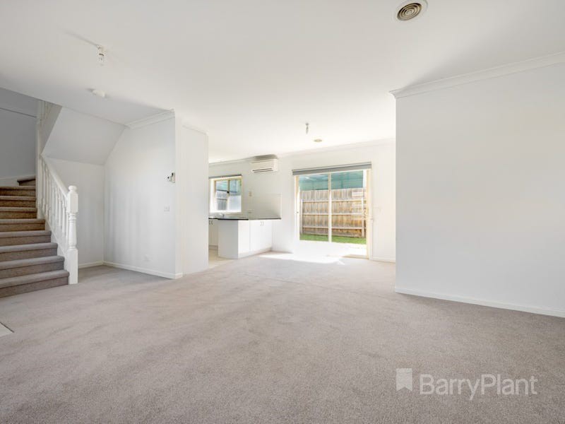 2/1 Treesbank Avenue, Springvale, VIC 3171, Springvale - Thumbnail 3