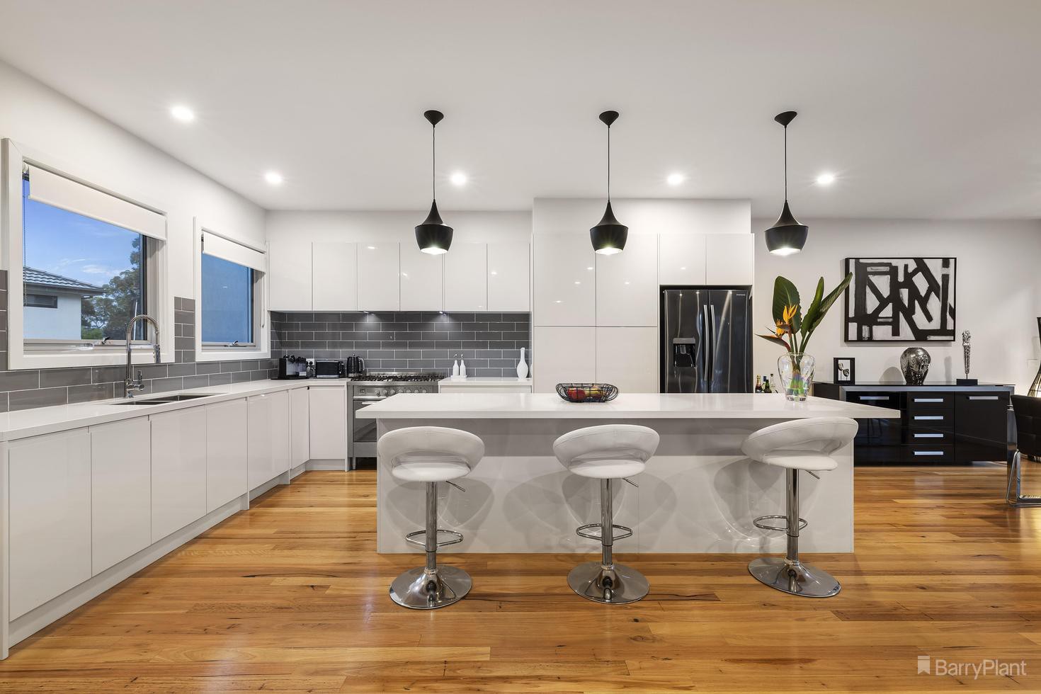 2/1 Vicki Court, Doncaster East, VIC 3109, Doncaster East - Thumbnail 3