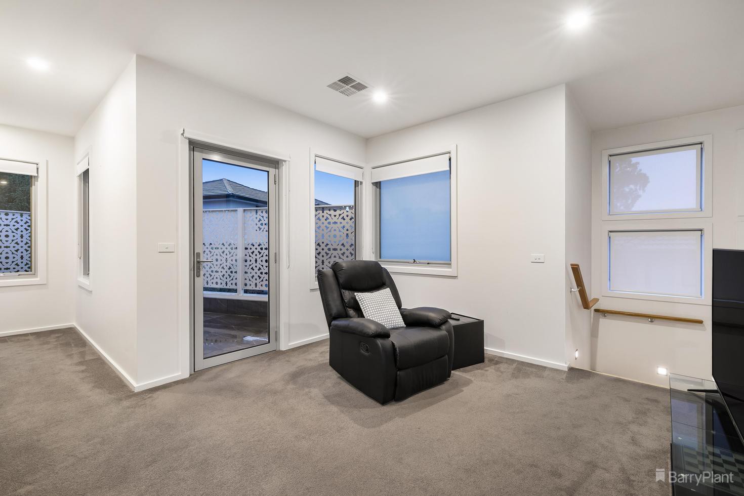 2/1 Vicki Court, Doncaster East, VIC 3109, Doncaster East - Thumbnail 5